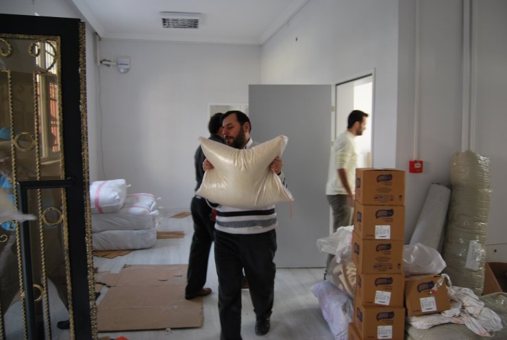 Zonguldak'tan İdlib'e bir tır yardım malzemesi gönderildi