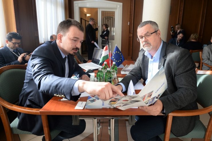 Bursalı otomotivciler Macaristan’da