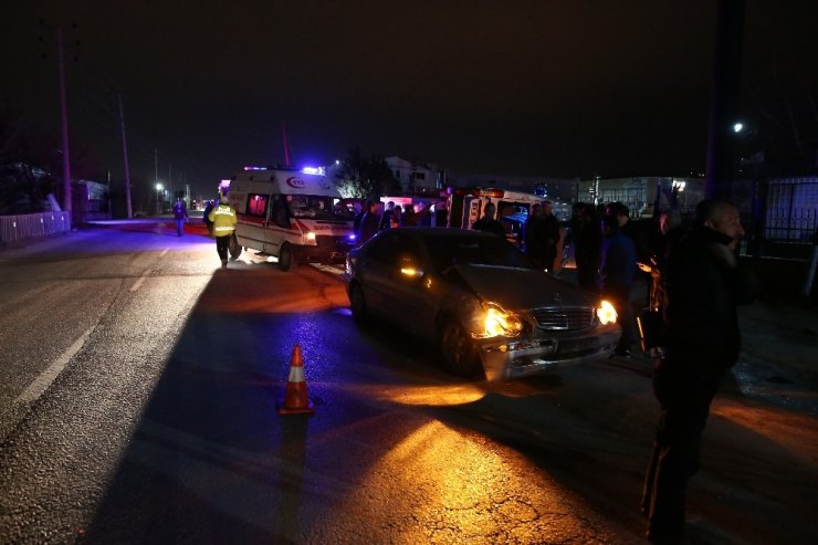 Bursa’da yolcu minibüsü yan yattı, 23 kişi ölümden döndü