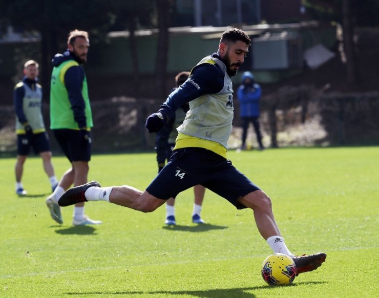 Fenerbahçe, Trabzonspor maçı hazırlıklarını tamamladı