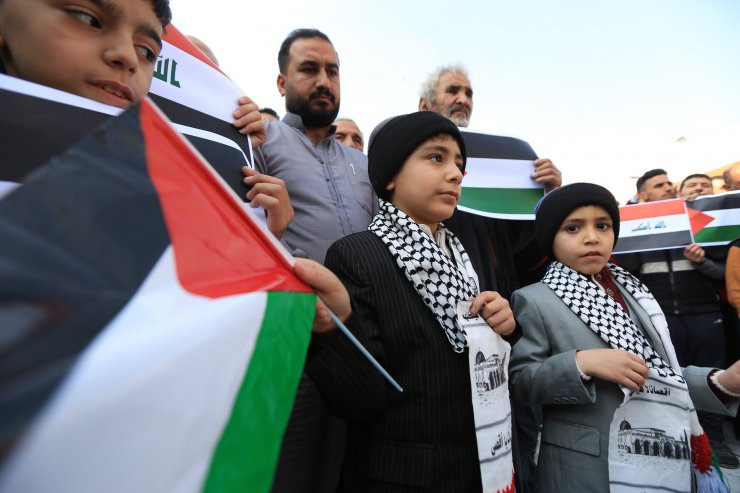 Iraklılar ABD'nin sözde Orta Doğu barış planını protesto etti