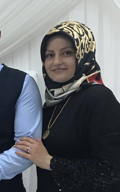Eşi tarafından otomobilden atıldığı iddia edilen kadın ölüm kalım mücadelesi veriyor