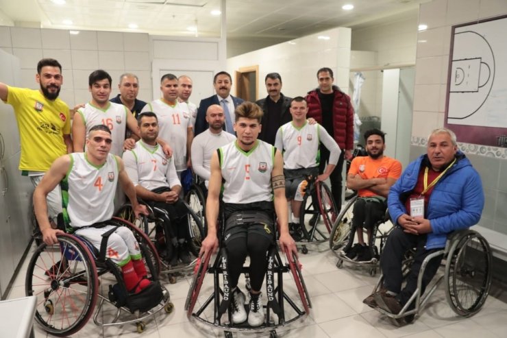 Büyükşehir ekibi zorlu virajı galibiyetle geçti