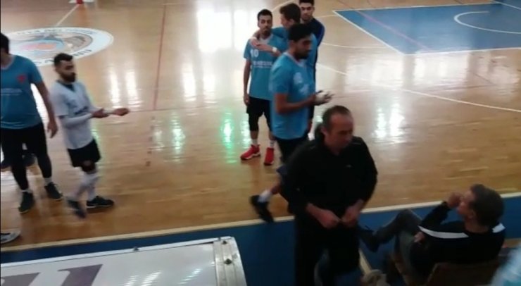 Alanya’da voleybol maçında gerginlik