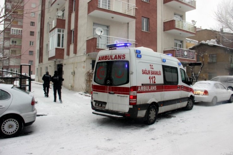 Tabancayla kendini vuran şahıs yaralandı