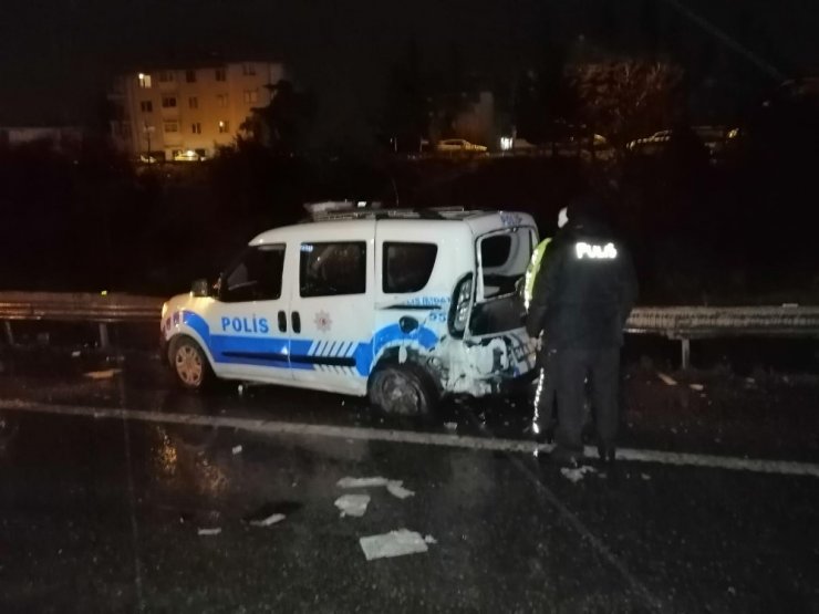D-100 Karayolunda trafik kazası; ikisi polis dört kişi yaralandı