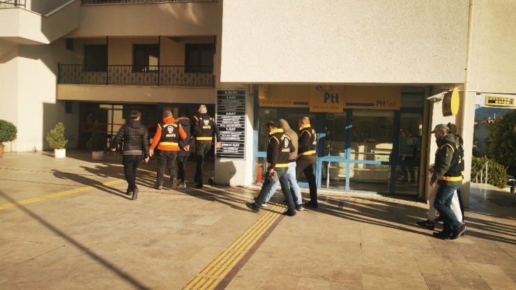 Marmaris’te milyonluk kasa hırsızları yakalandı