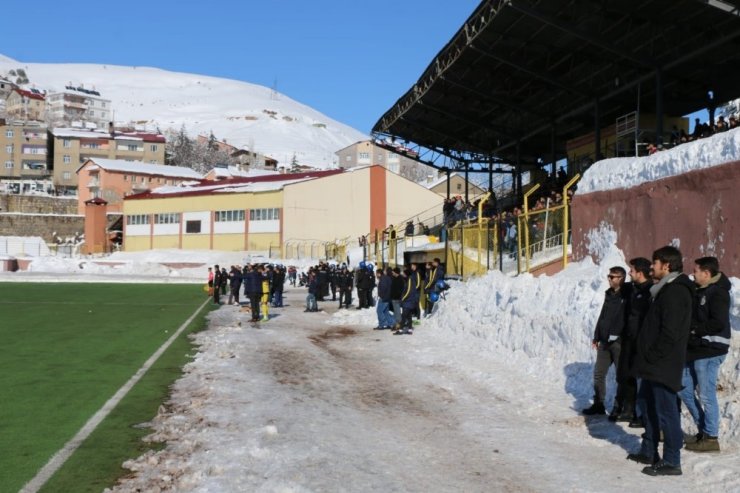 Bitlis Öz Güzeldere Spor: 2 - Diyarbakır Bismil 21 Spor: 0