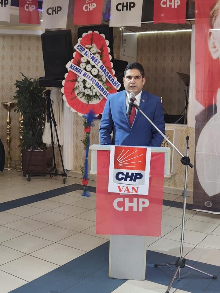 Başkan Kurukcu güven tazeledi