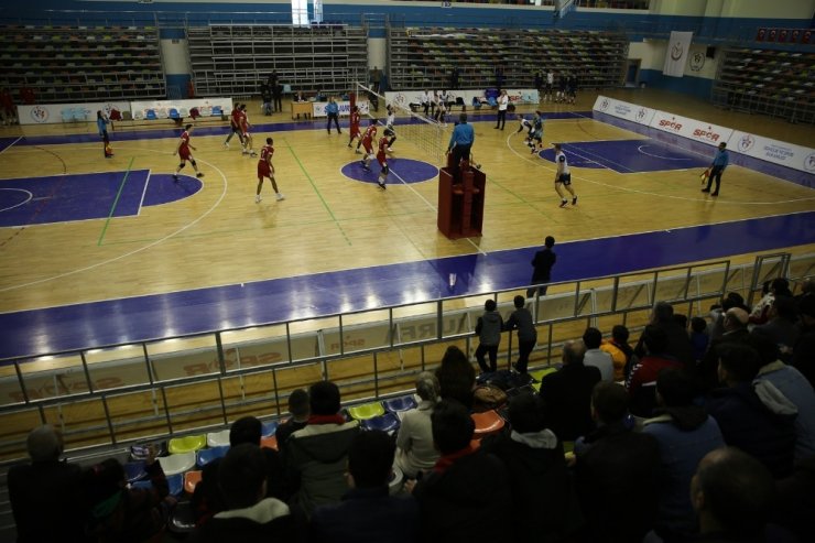 Haliliye Belediyespor galibiyete doymuyor