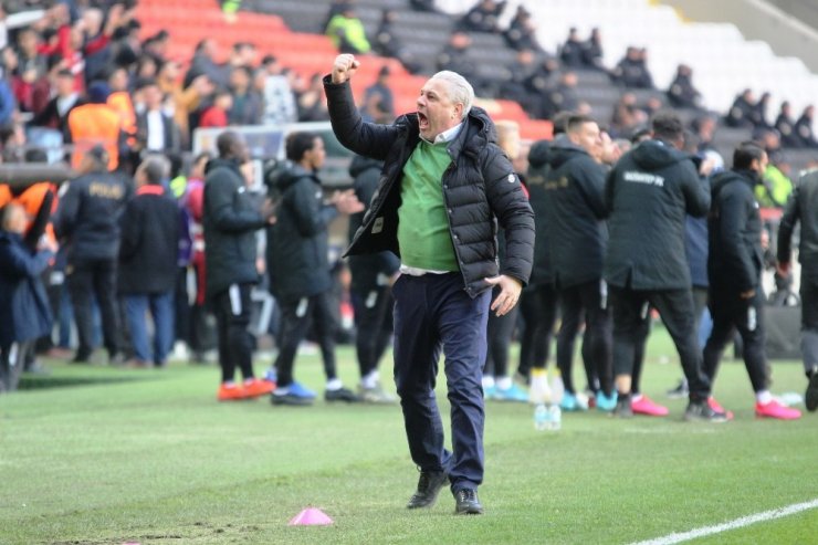 Süper Lig: Gaziantep FK: 3 - DG Sivasspor: 1 (İlk yarı)