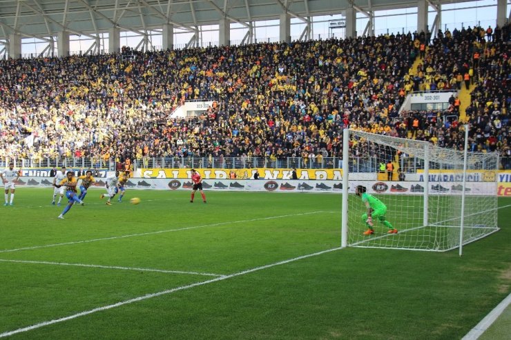 Süper Lig: MKE Ankaragücü: 1 - Kasımpaşa: 1 (Maç sonucu)