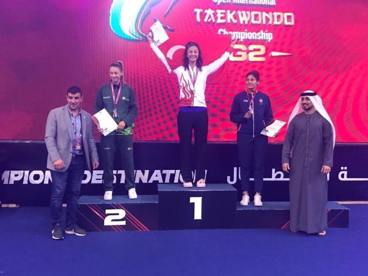 Kadın Tekvando Milli Takımı, Dubai’de şampiyon