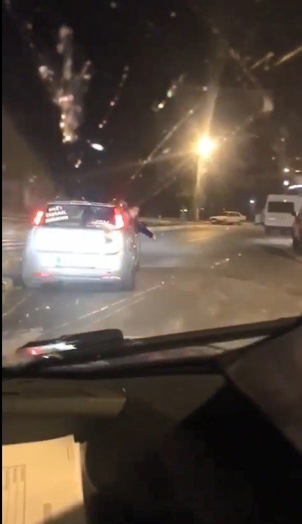 Trafikte yumurtalı şaka pahalıya patladı