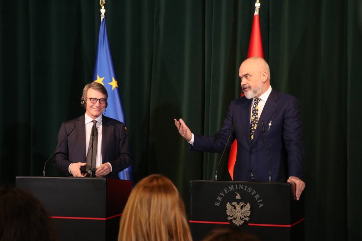 AP Başkanı Sassoli: "Arnavutluk'un AB'ye üyelik süreci başlatılmalı"