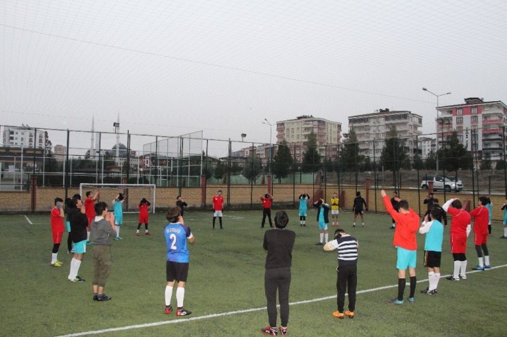 Gençleri uyuşturucudan korumak için kuruldu, sayıları 200’ü buldu