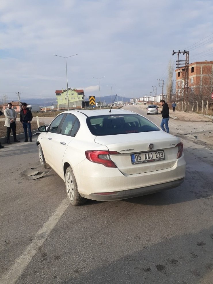 Amasya’da trafik kazası: 3 yaralı