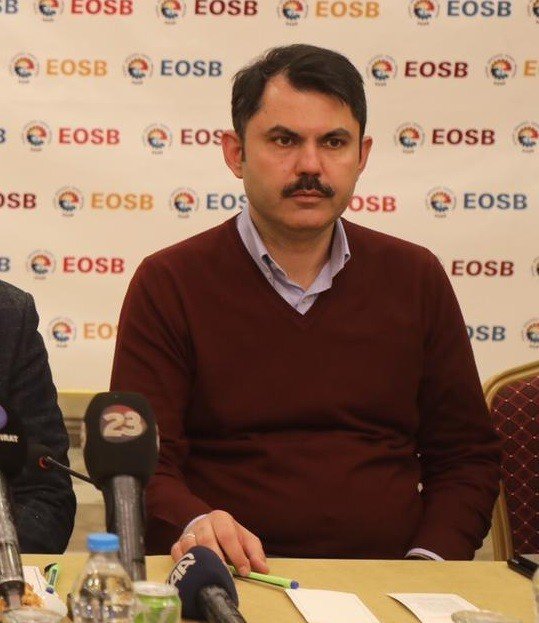 Bakan Kurum: “100 bin kardeşimiz depremden etkilendi”
