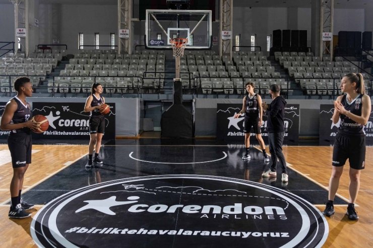 Corendon Airlines, Beşiktaş’a sponsor oldu