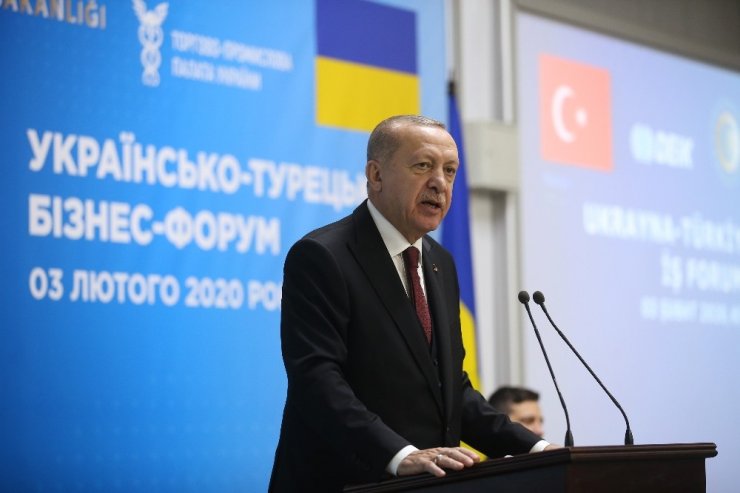 Cumhurbaşkanı Erdoğan: “Ukrayna ile sahip olduğumuz sağlam siyasi zemin her iki ülke iş çevreleri için de önemli bir güvencedir”
