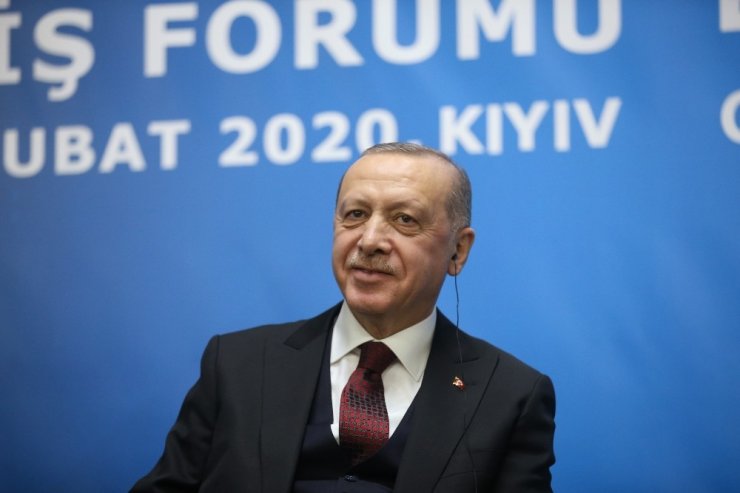Cumhurbaşkanı Erdoğan: “Ukrayna ile sahip olduğumuz sağlam siyasi zemin her iki ülke iş çevreleri için de önemli bir güvencedir”