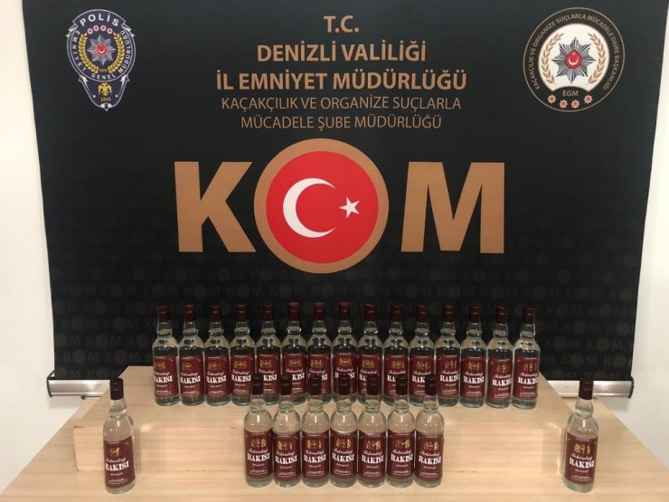 Denizli’de 131 şişe kaçak içki ve 256 litre sahte alkol ele geçirildi
