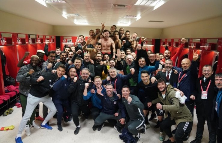 Gaziantep’te, Sivasspor galibiyetinin sevinci yaşanıyor