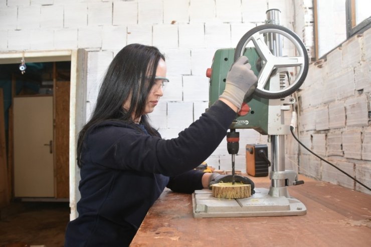 Ahırı atölye yaptı, girişimcilikte örnek oldu