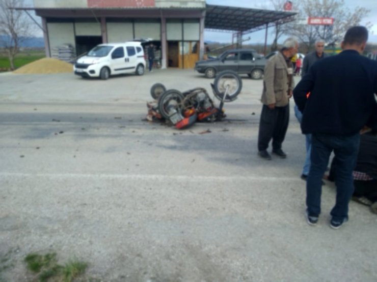 Osmaniye’de otomobil ile motosiklet çarpıştı: 6 yaralı