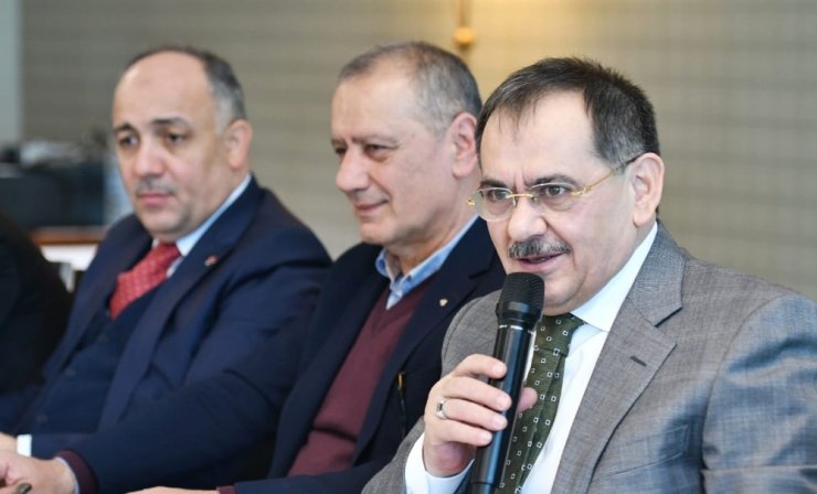 Başkan Demir: “Samsun’dan Türkiye’ye futbolcu yetiştirelim”