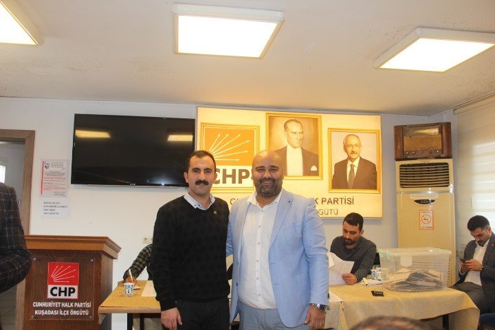 CHP Kuşadası Gençlik Kolları seçimi yapıldı