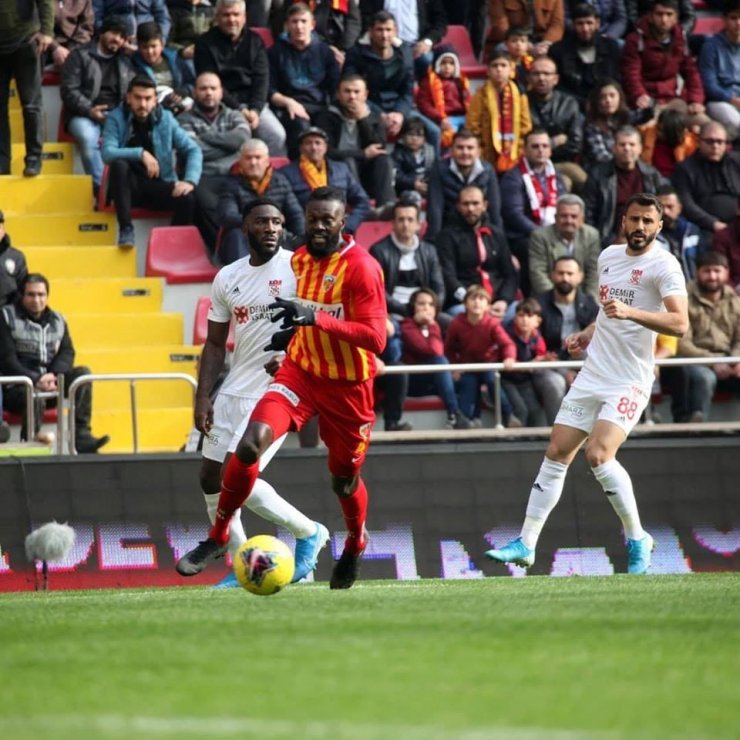 Kayserispor 6.kez 4 gol yedi