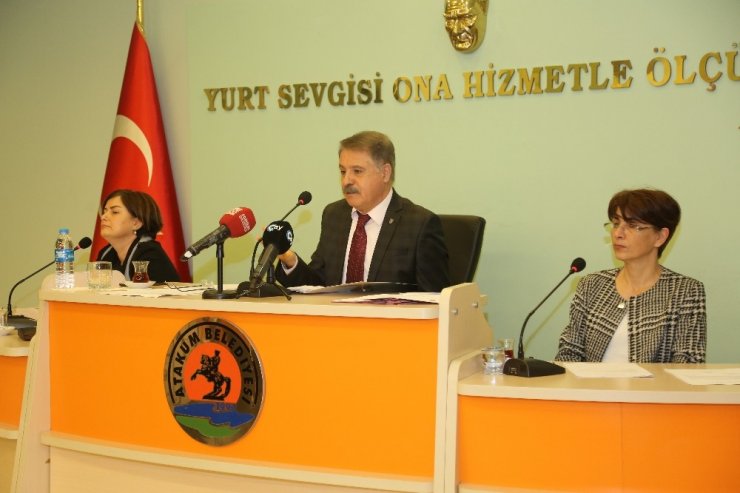 Başkan Deveci’den iş vaadi iddialarına cevap: “Hiçbir parti beklentide olmasın”