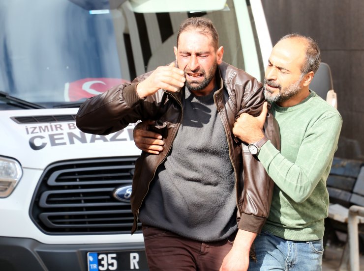 GÜNCELLEME 2 - İzmir'de Suriyeli hamile kadın ve 5 yaşındaki oğlu evde ölü bulundu