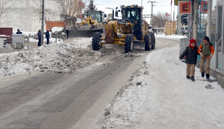Doğu Anadolu'daki 6 ilde 657 köy ve mahalle yolu ulaşıma kapalı