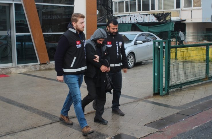 Marketteki çelik kasayı spiralle kesip 87 bin TL’lik vurgun yaptı