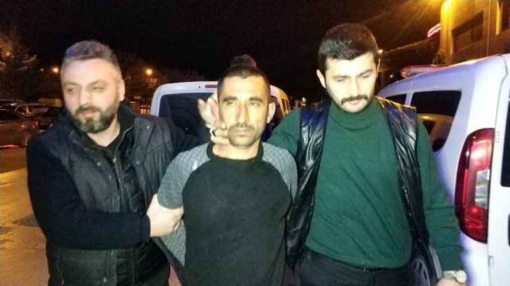Ordu’da adam öldürüp otobüsle kaçarken Samsun’da yakalandılar