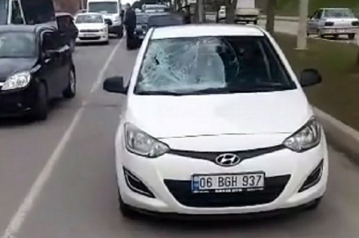 Samsun’da otomobilin çarptığı yaya ölümden döndü