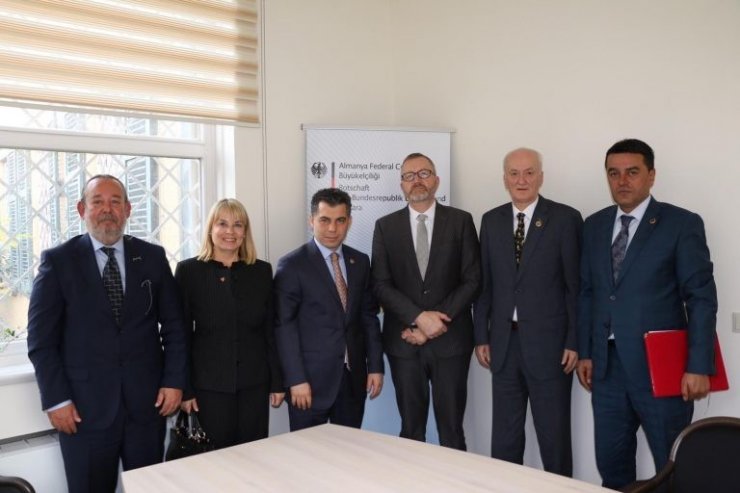 Başkan Cevahiroglu Almanya ile Türkiye arasındaki ticari ilişkiler hakkında bilgi aldı