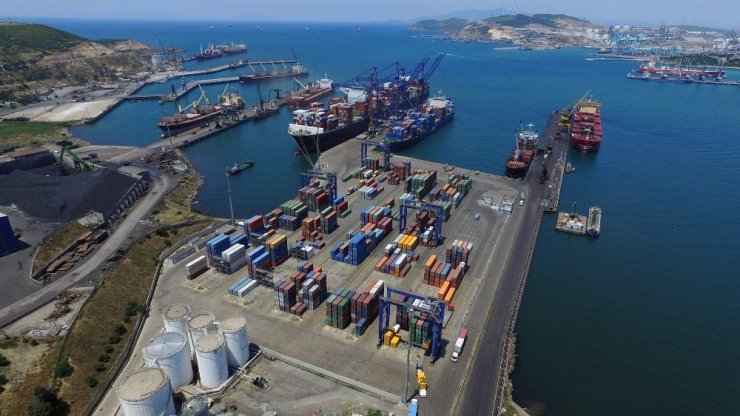 Aliağa, Ege Bölgesi’nin dış ticaret kapısı oldu