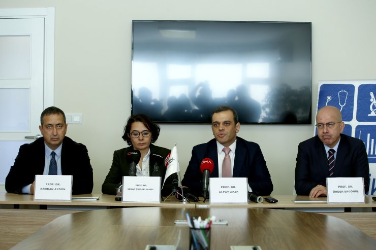 Uzmanlardan "Türkiye'de maskeyle gezmeye gerek yok" değerlendirmesi