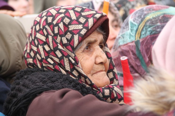 AK Parti’nin rekor oyla kazandığı ilçede Erdoğan’a sevgi seli
