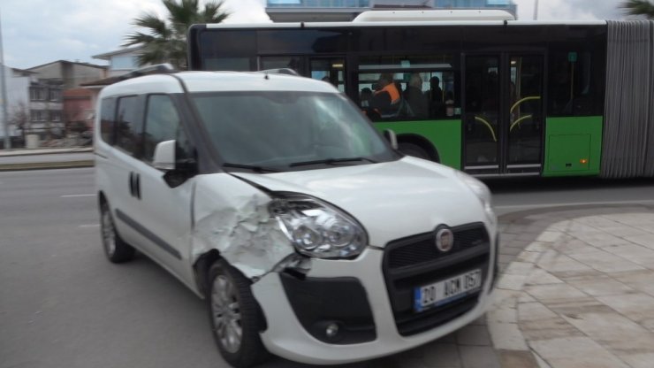 Denizli’de zincirleme trafik kazası