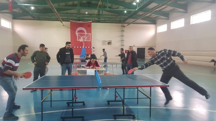 Çınar’da masa tenisi turnuvası