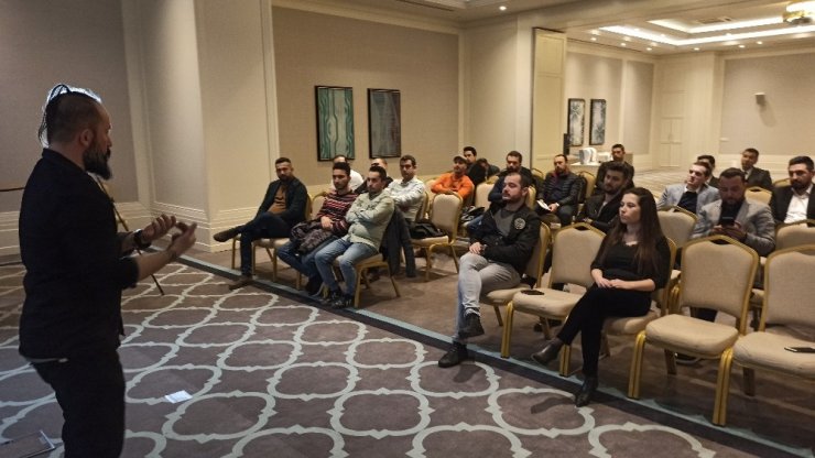 Türkiye’nin koku uzmanları bu akademide eğitiliyor