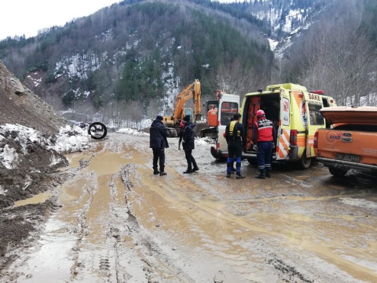 Derede kaybolan operatörü arama çalışmaları devam ediyor