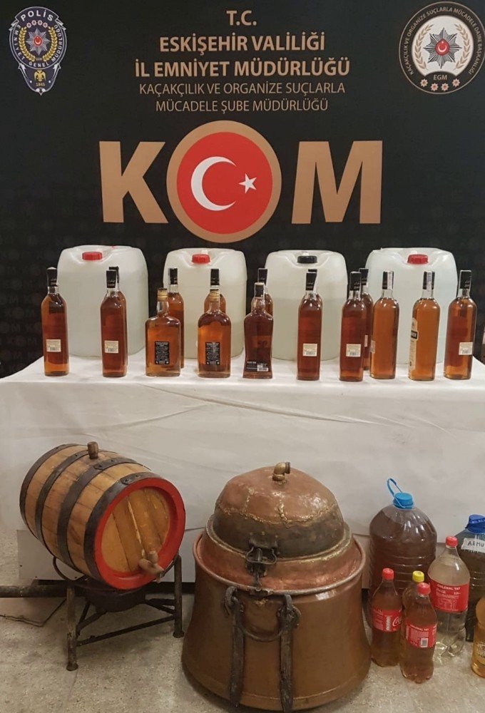 Eskişehir’de kaçak içki operasyonu