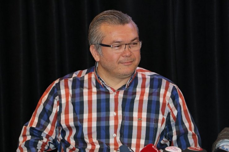 Eskişehirspor gençlerine güveniyor