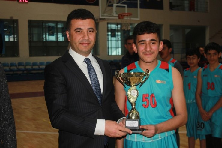 Hakkari’de ‘Kulüplerarası Basketbol Ligi’ maçları sona erdi