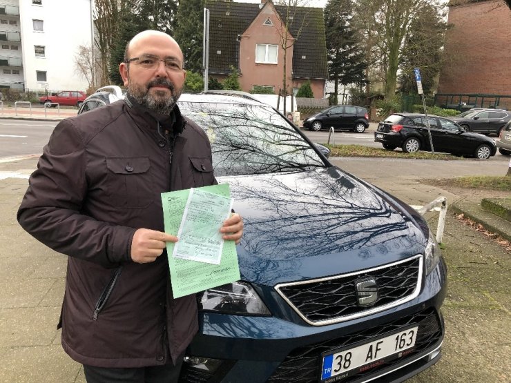Türkiye plakalı araca Hamburg’da vergi cezası kesildi
